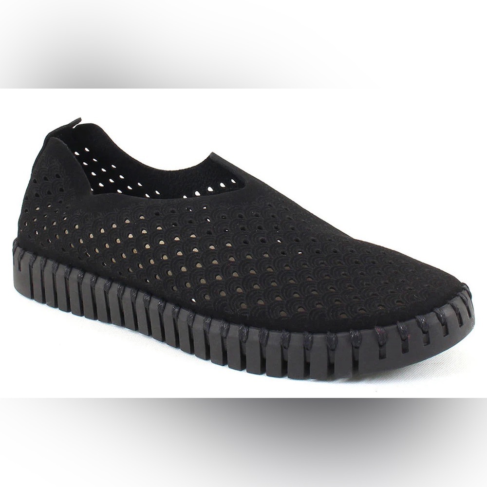 Ilse Jacobsen Tulip Perforation Slip-On Flat Black Womens US 7 M